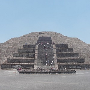 古代都市テオティワカン